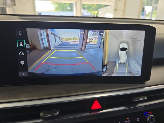 Used 2025 Black Kia X-Line SX Prestige image 17