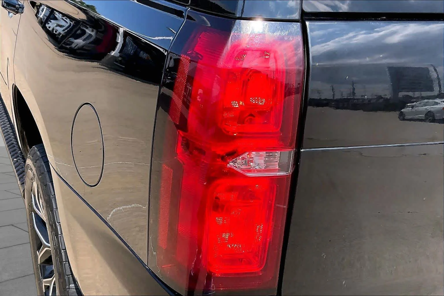 Used 2018 Black Chevrolet LT image 27