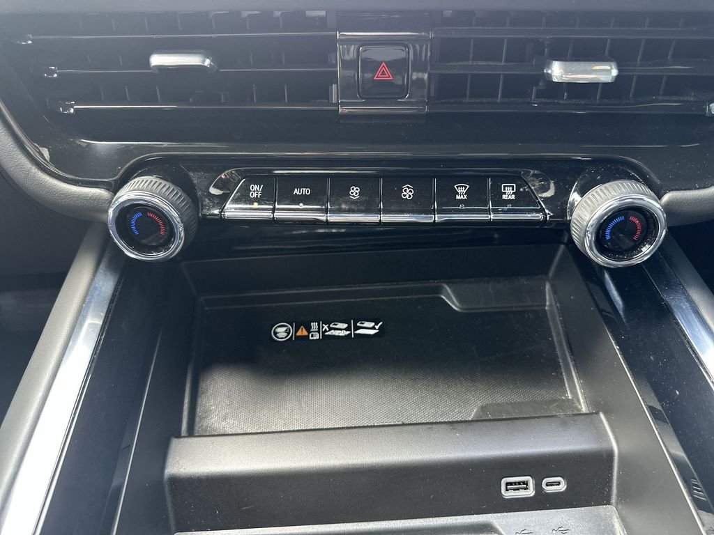2025 Chevrolet Tahoe LT - Photo 35