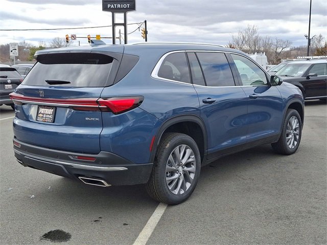 2025 Buick Enclave Preferred - Photo 18