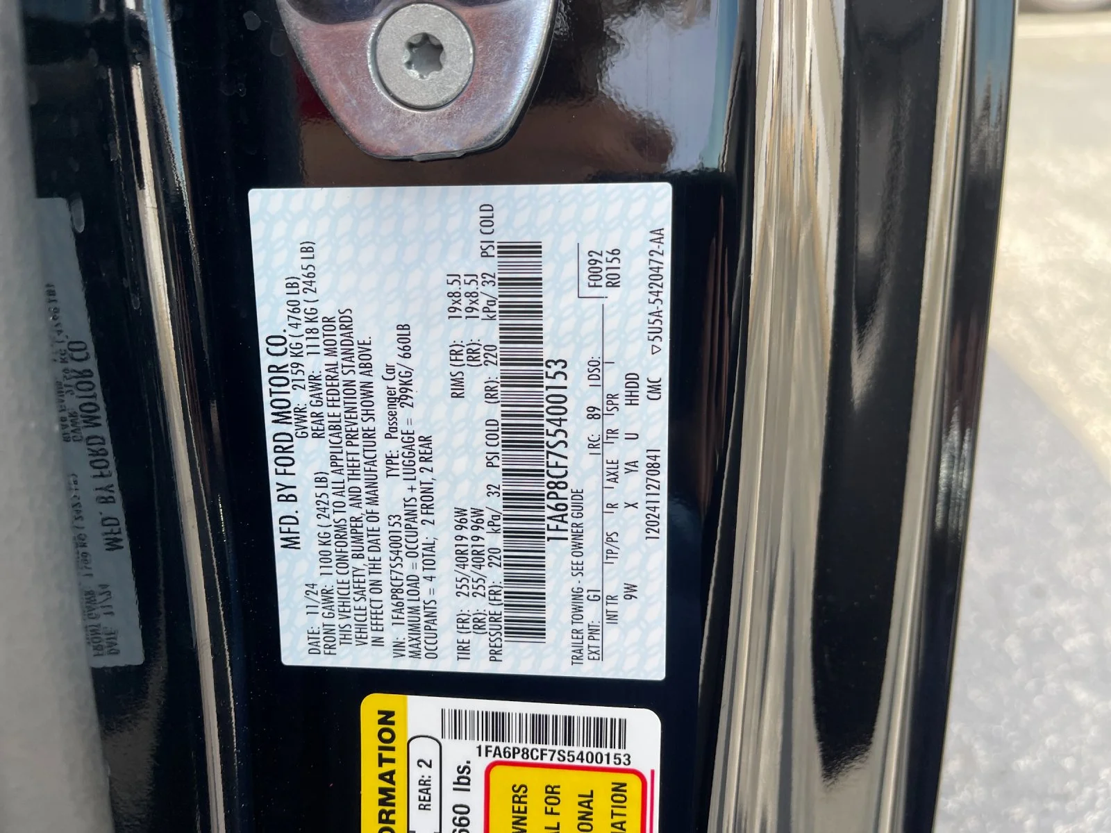 Used 2025 Black Ford GT Premium image 31