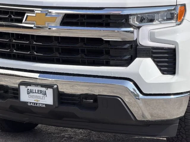 New 2026 Summit White Chevrolet LT image 7