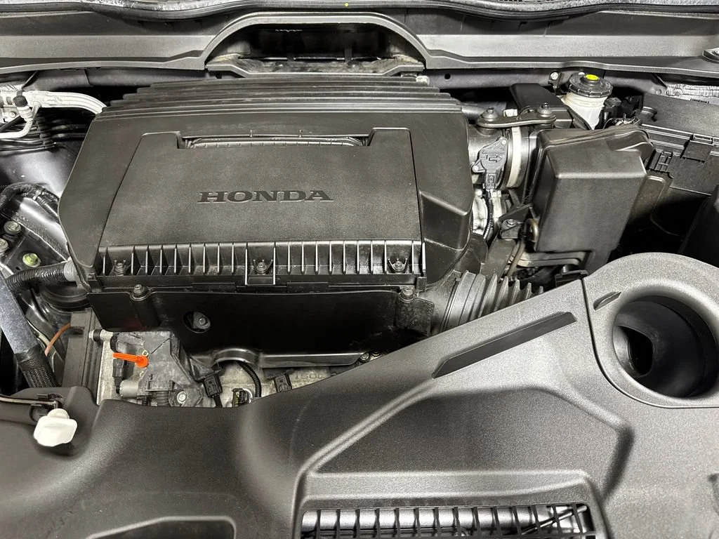 Used 2025 Gray Honda Touring image 16