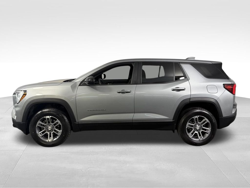 Used 2025 Sterling Metallic GMC Elevation image 9