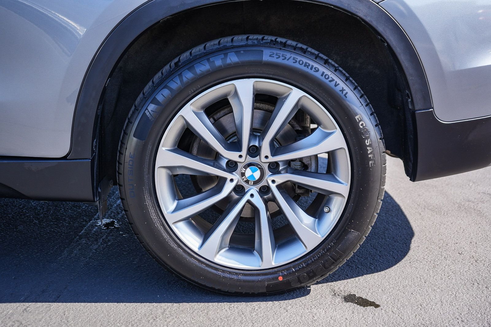 Used 2019 Space Gray Metallic BMW xDrive35i image 12