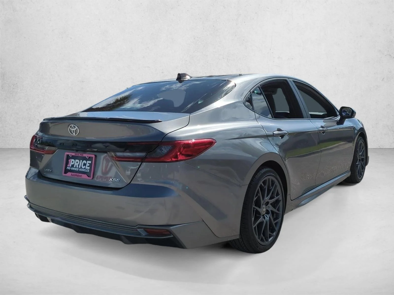 Used 2025 Heavy Metal Toyota XSE image 5
