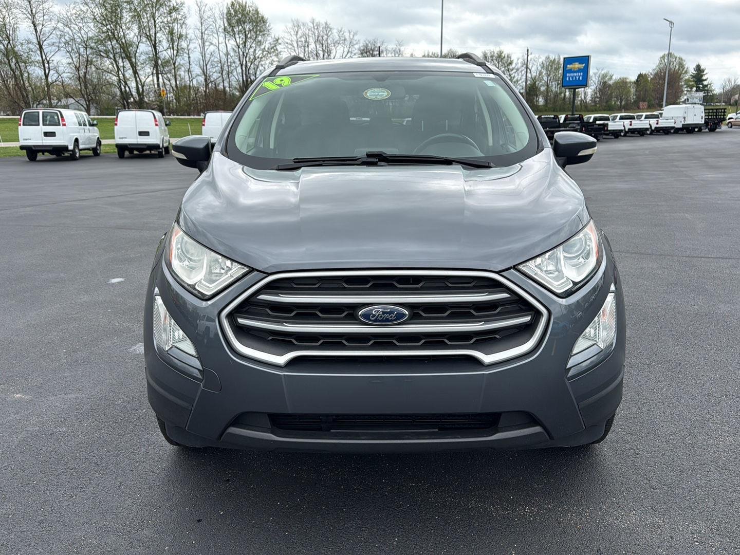 Used 2019 Black Ford SE image 11