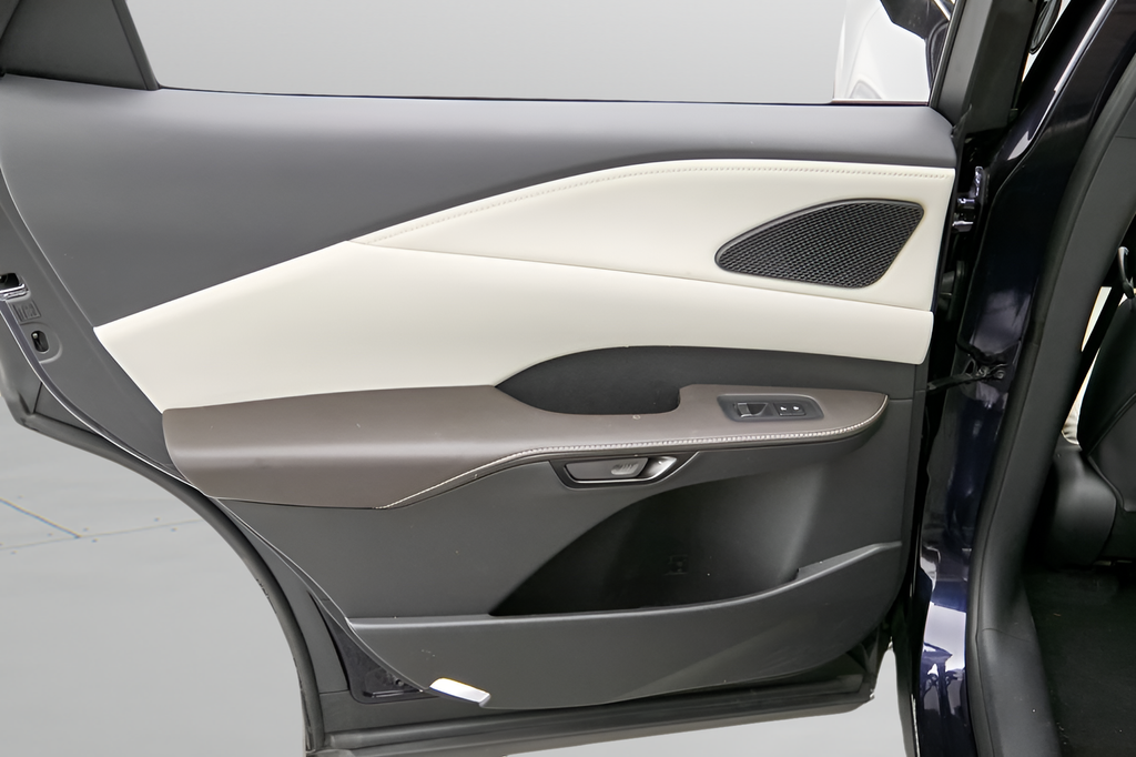 Used 2024 Mica Lexus 350 Premium image 27