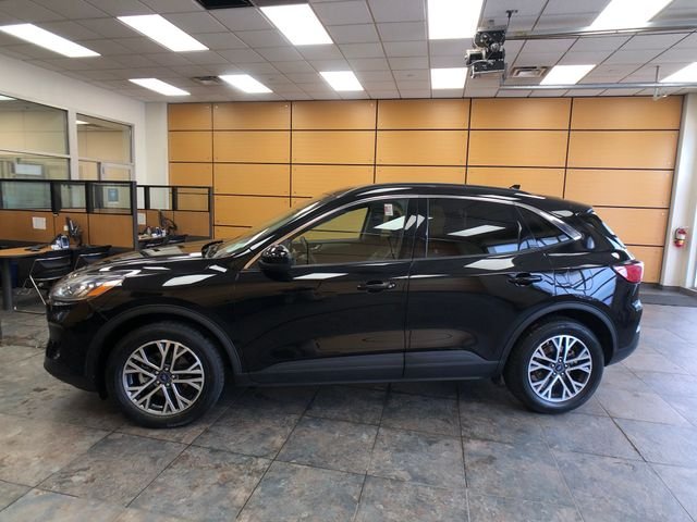 Certified Used 2020 Black Metallic Ford SEL image 4
