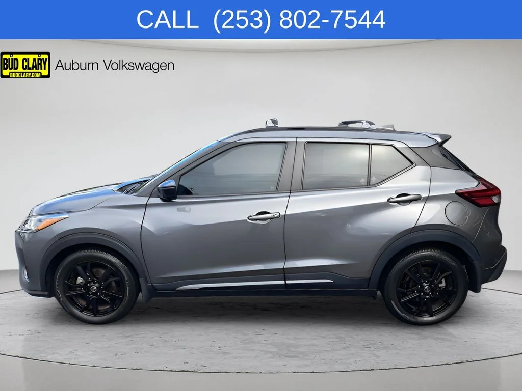 Used 2021 Gray Nissan SR image 4