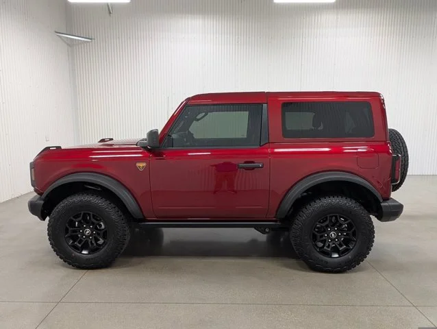 New 2026 Ruby Red Metallic Tinted Clearcoat Ford Badlands image 28