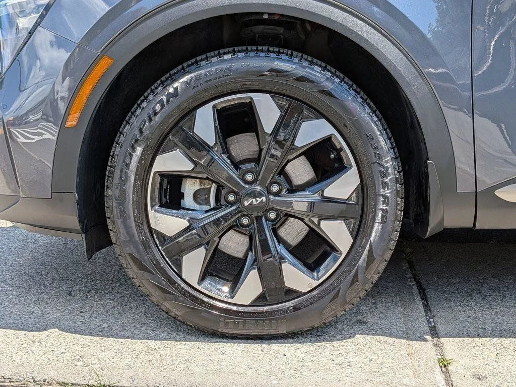 Used 2023 Gray Kia X-Line image 30