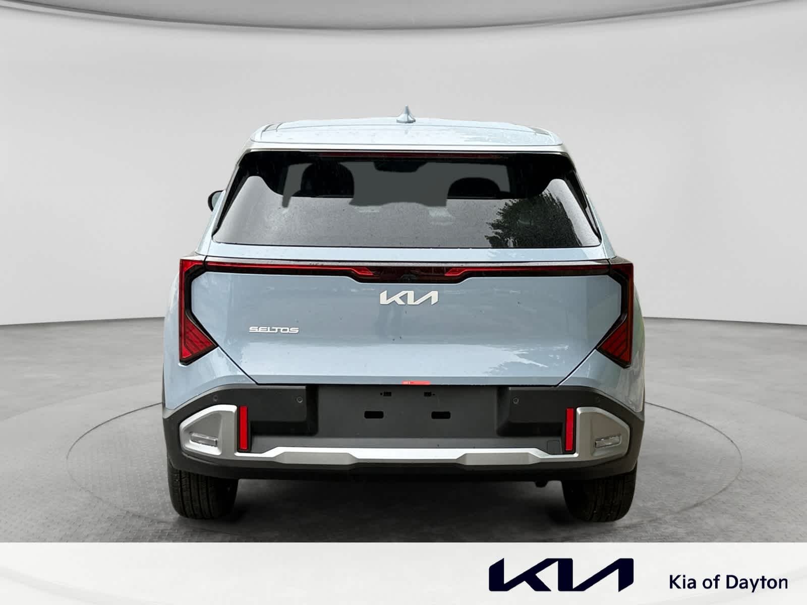New 2027 Pale Gray Kia S image 6