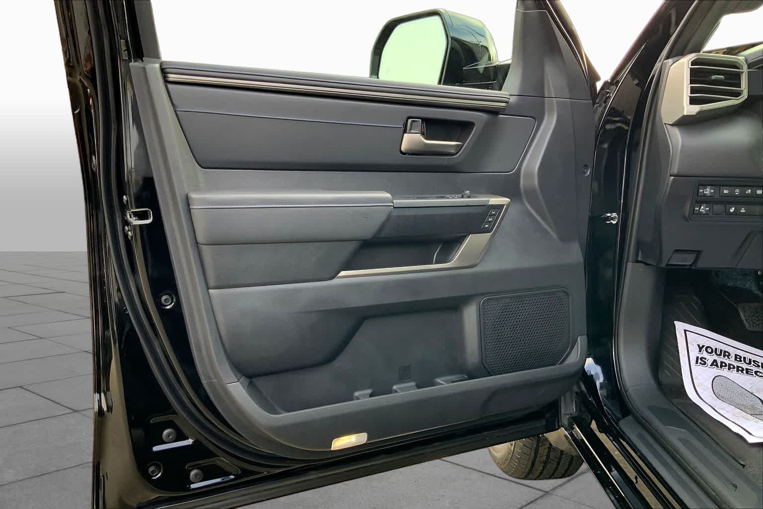 2026 Toyota Tundra Platinum - Photo 10