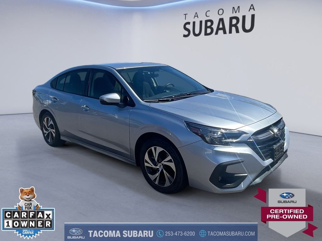Used 2025  Subaru Premium image 7