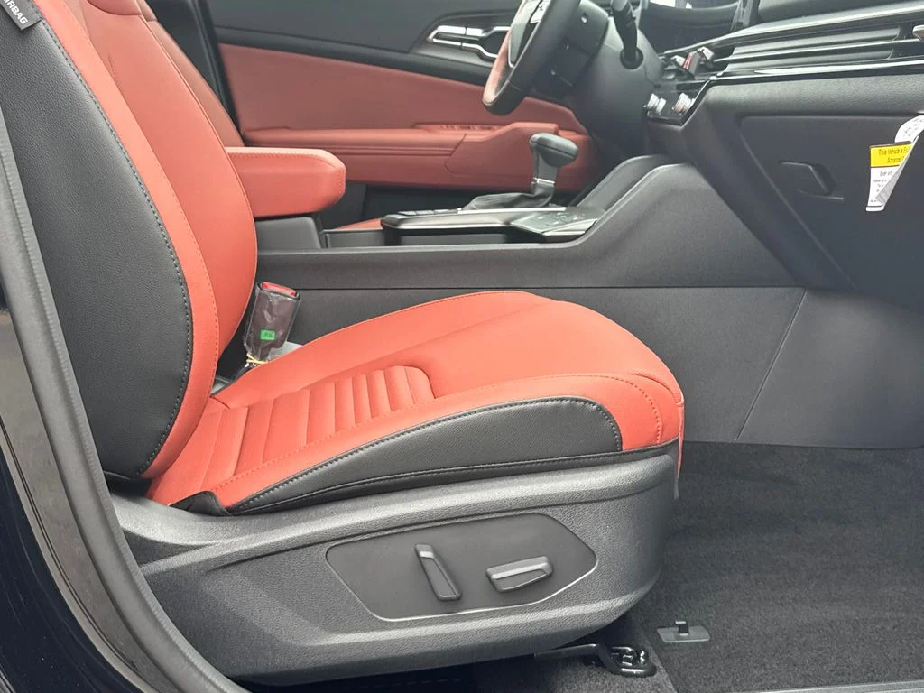New 2026 Black Kia SX-Prestige image 12