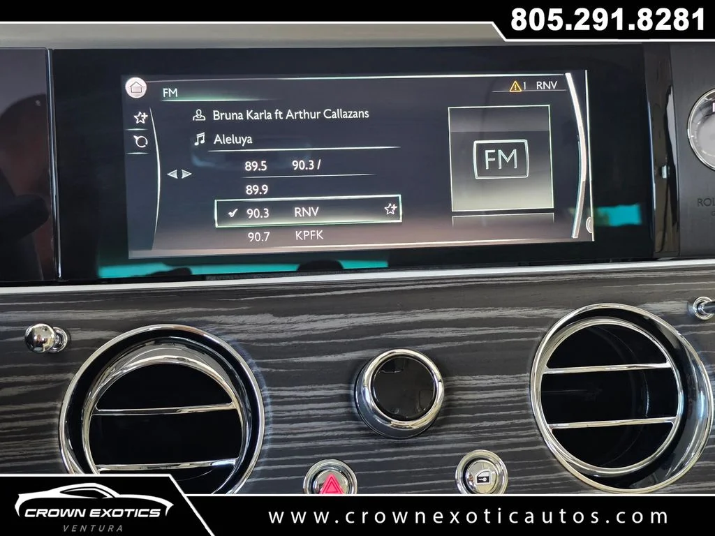 Used 2021  Rolls-Royce Base image 36