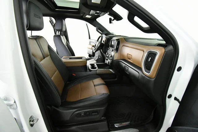 2022 Chevrolet Silverado 3500HD High Country - Photo 23