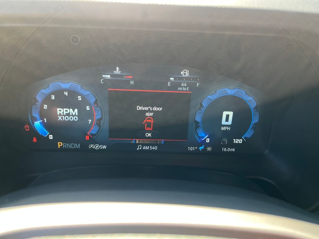 New 2026 Marsh Gray Ford Badlands® image 15