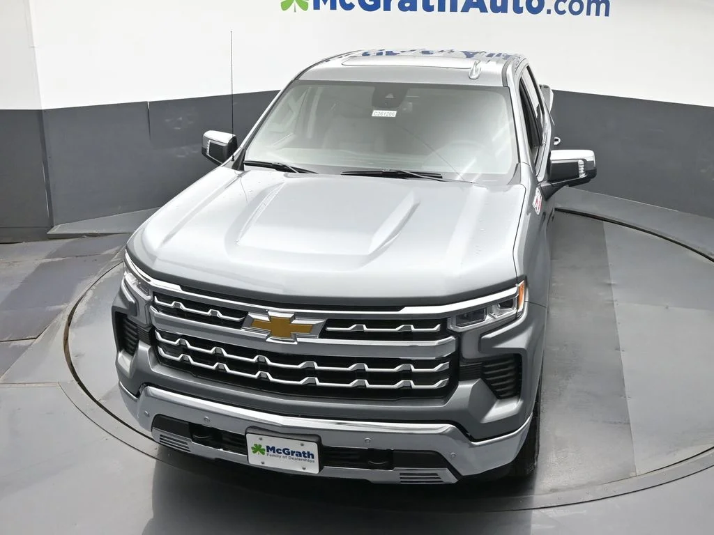New 2026 Gray Chevrolet LTZ image 27