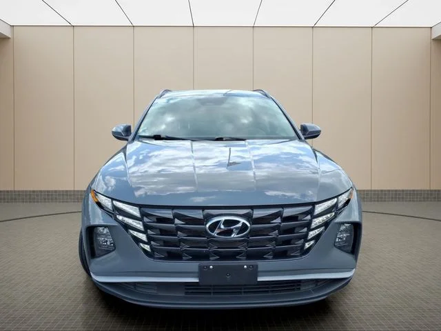 Used 2024 Gray Hyundai SEL image 4
