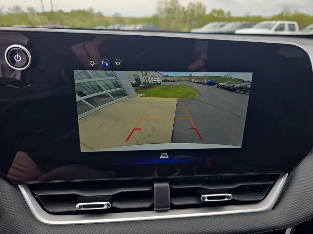2025 Chevrolet Equinox LT - Photo 9