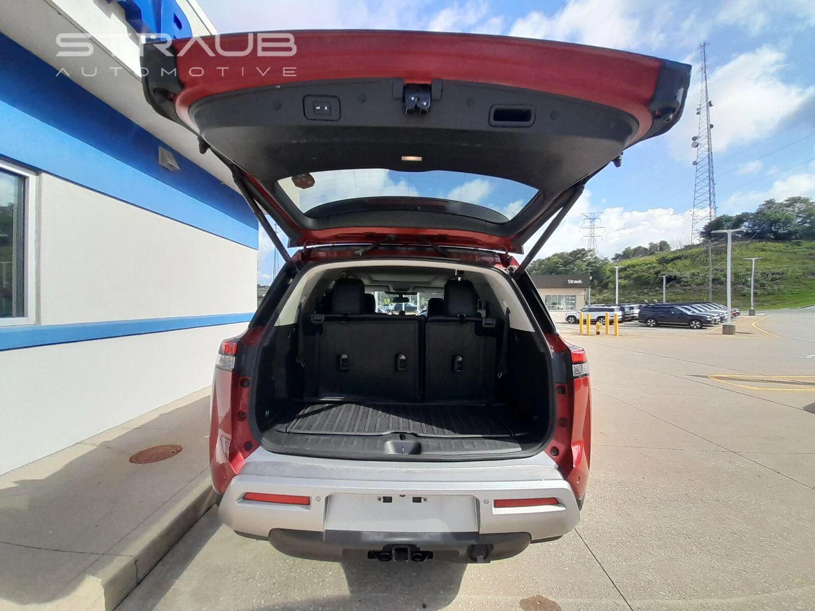 Used 2022 Scarlet Ember Tintcoat Nissan Platinum image 68