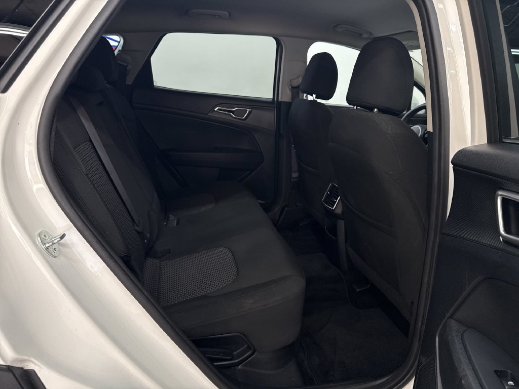Used 2023 Snow White Pearl Kia LX image 16