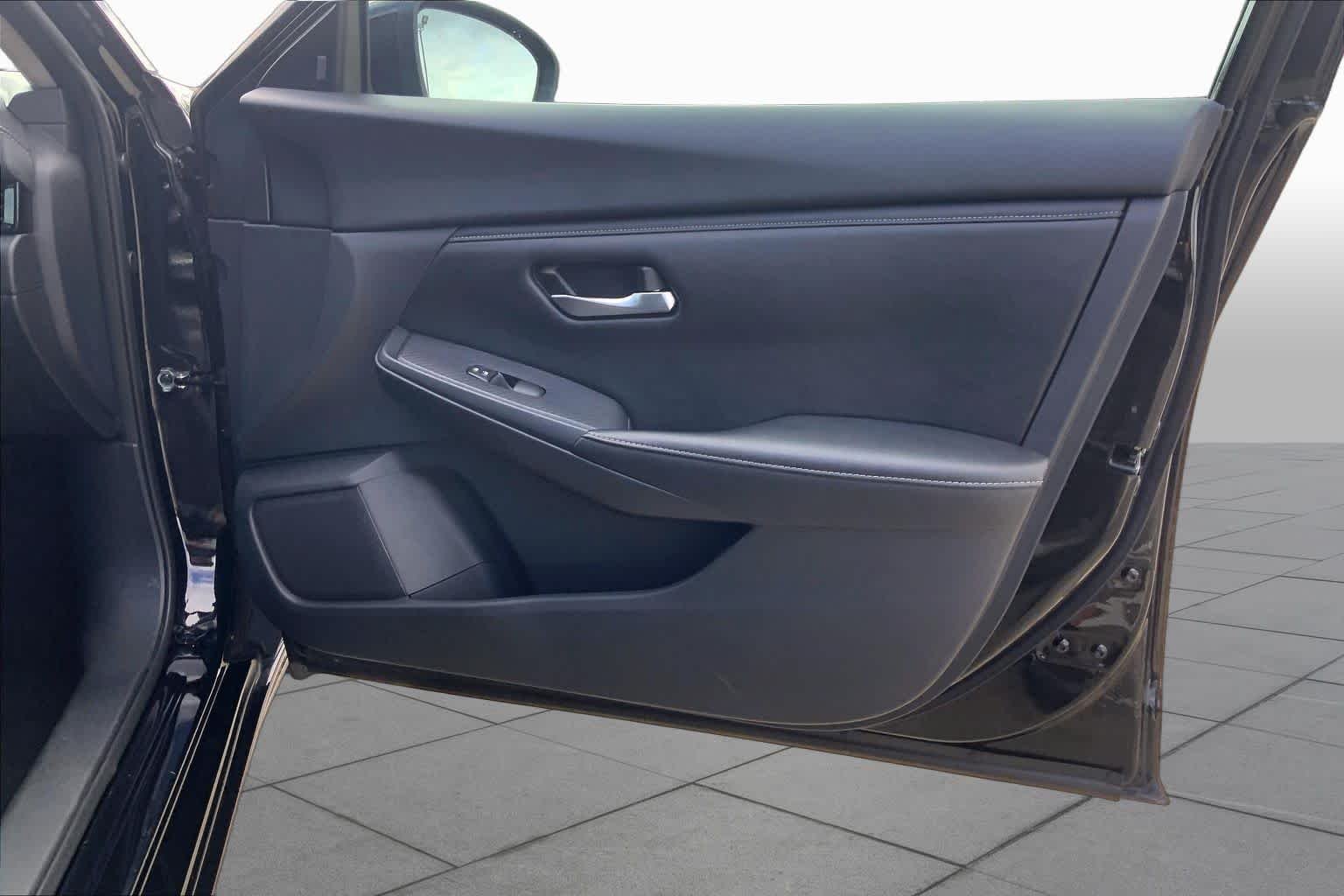 Used 2024 Super Black Nissan SV image 22