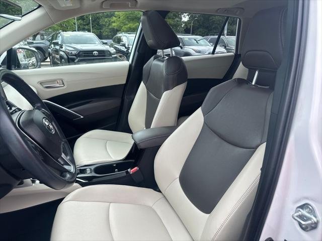 Certified Used 2023 WIND CHILL PEARL* Toyota  image 16