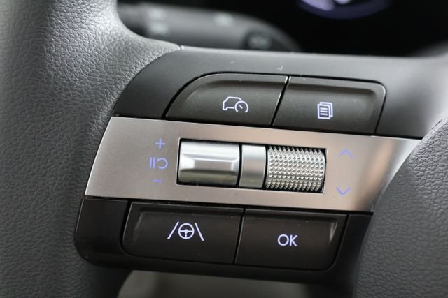 2024 Hyundai Kona SE - Photo 11