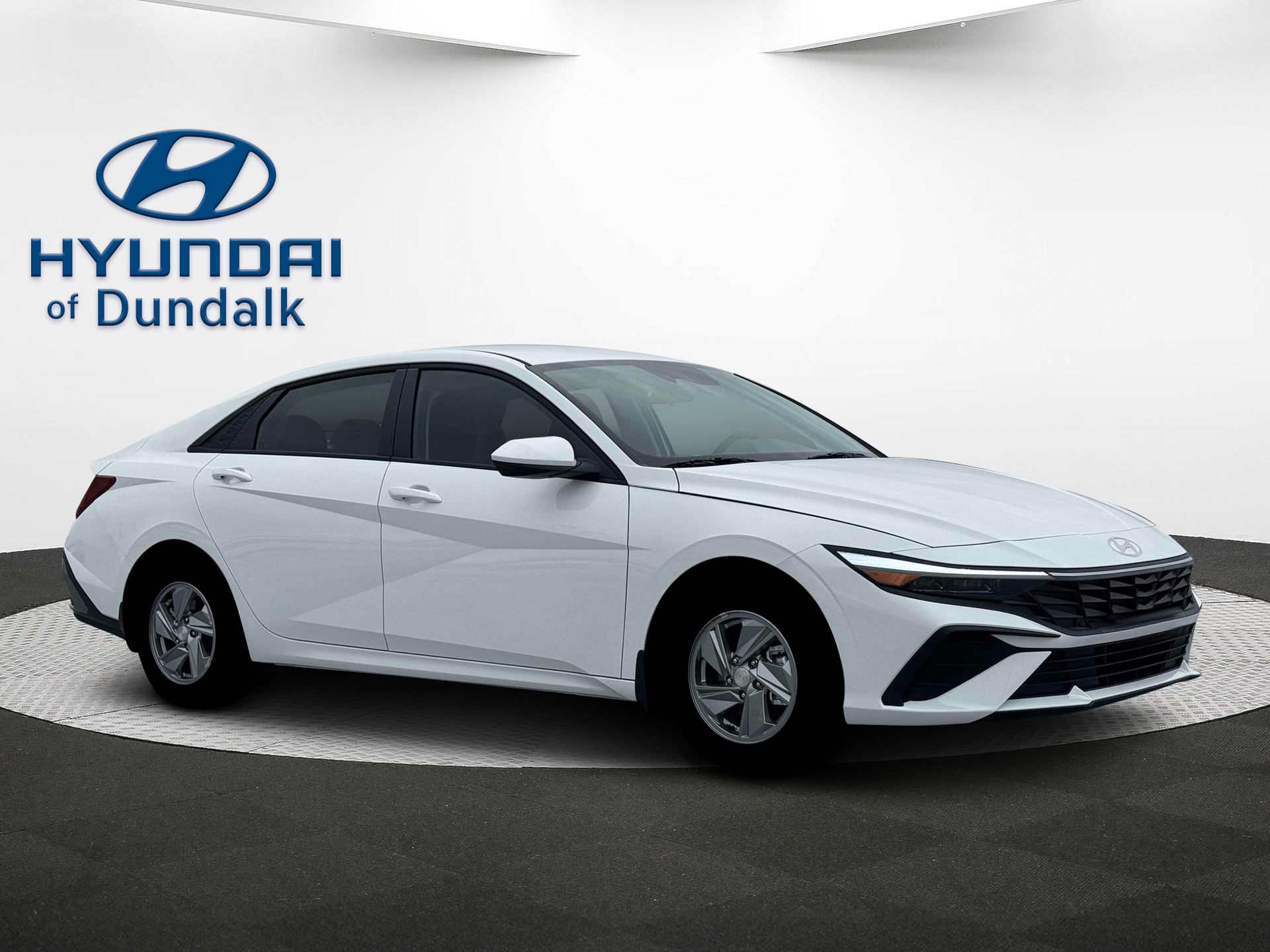 New 2026 White Hyundai SE image 22