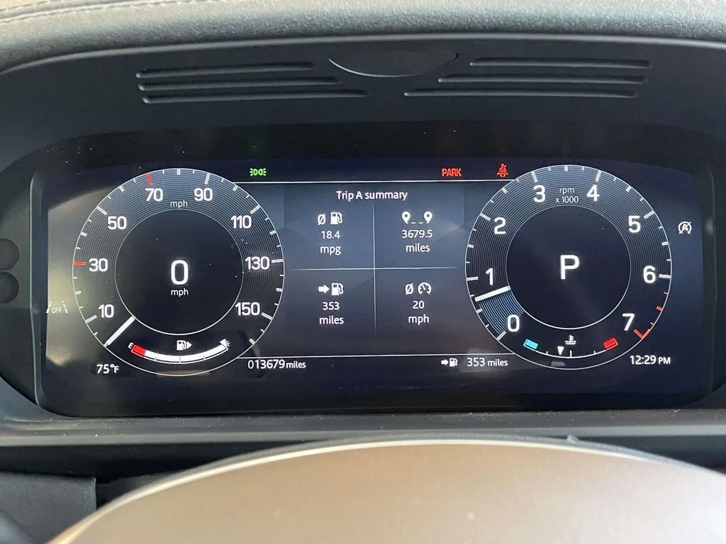 Used 2025 Fuji White Land Rover S image 43