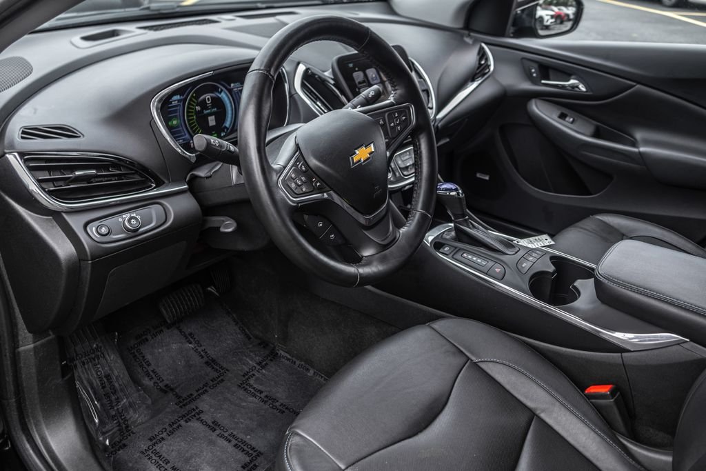 Used 2017 Black Chevrolet Premier image 15