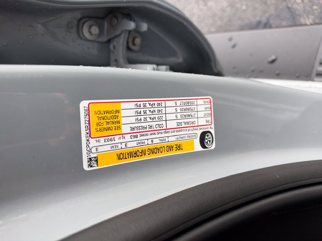 Used 2024 Gray Chevrolet LT image 25