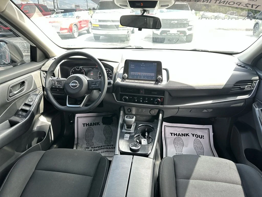 Used 2024 White Nissan S image 10
