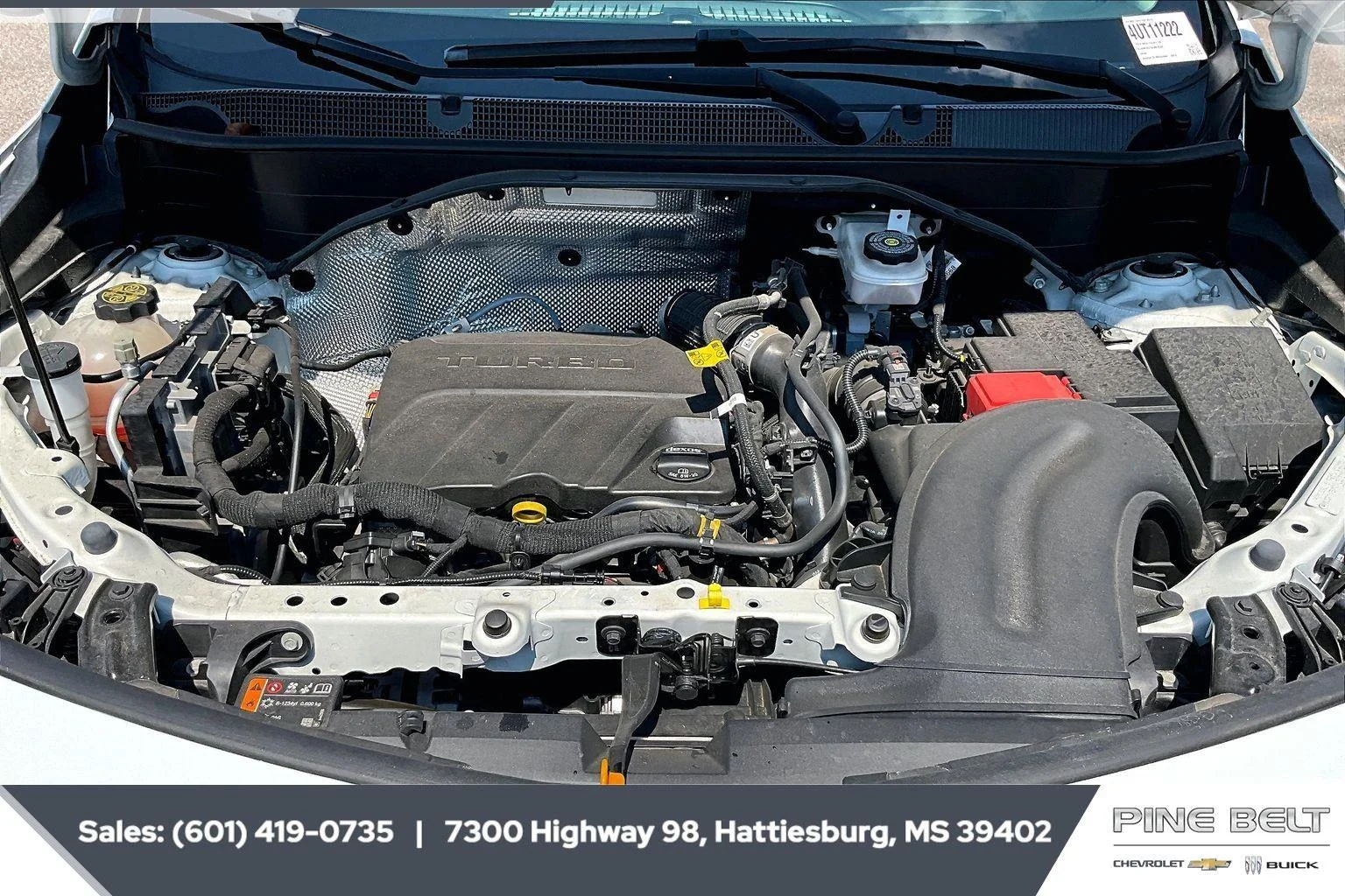 Used 2024 Summit White Buick Preferred image 8