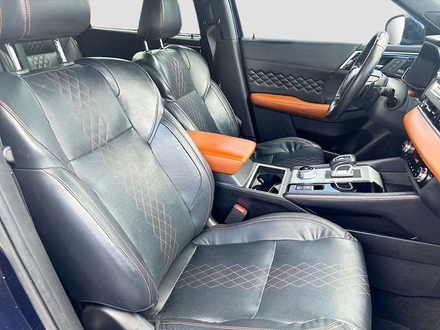 Used 2022 Blue Mitsubishi SEL image 30