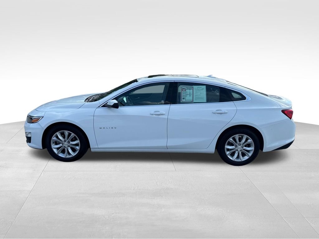 Used 2024 White Chevrolet LT image 3