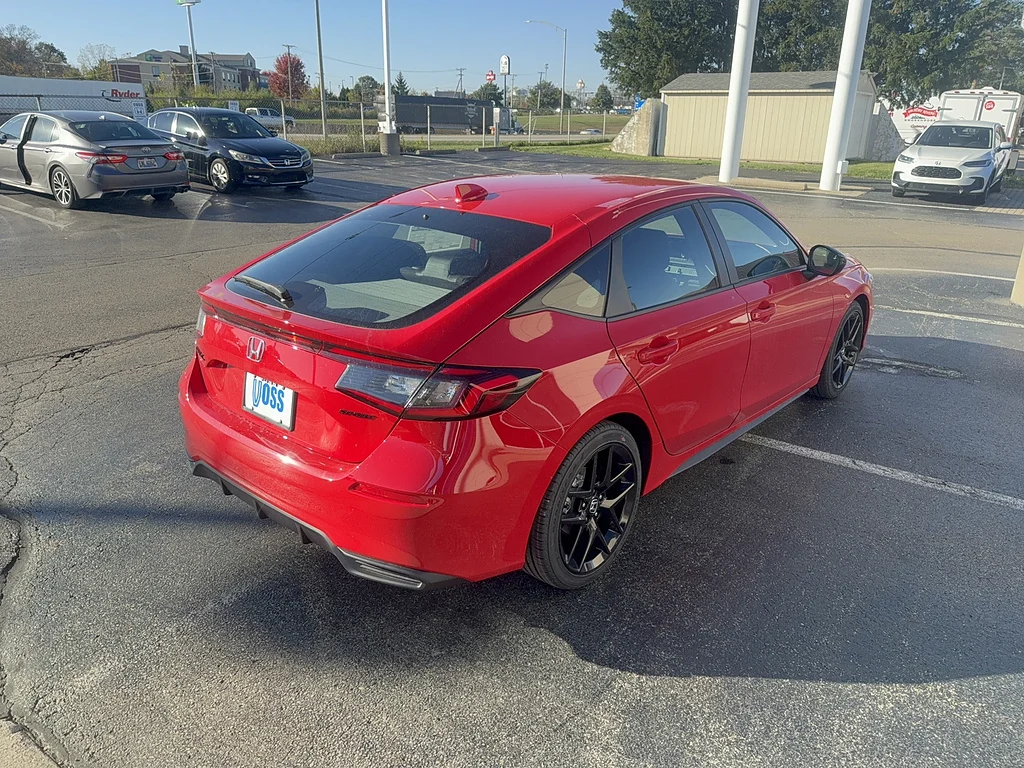 2027 Honda Civic Hatchback Sport, photo 5 of 12
