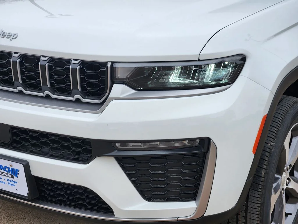 New 2026 Bright White Clearcoat Jeep Limited image 5