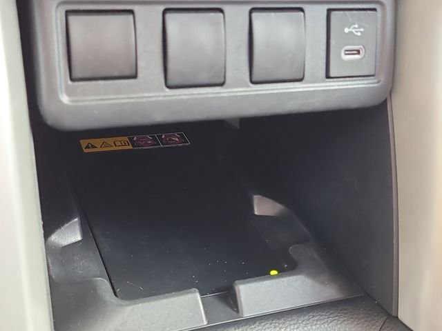 Used 2024  Toyota LE image 23