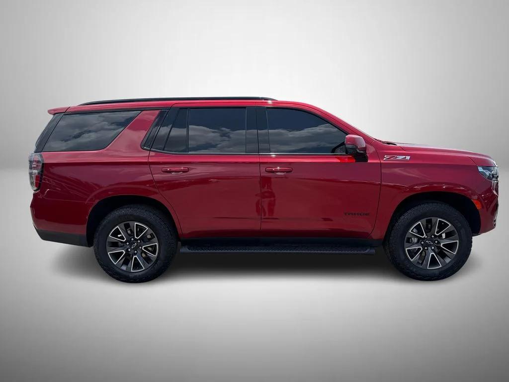 Used 2023 Red Chevrolet Z71 image 5