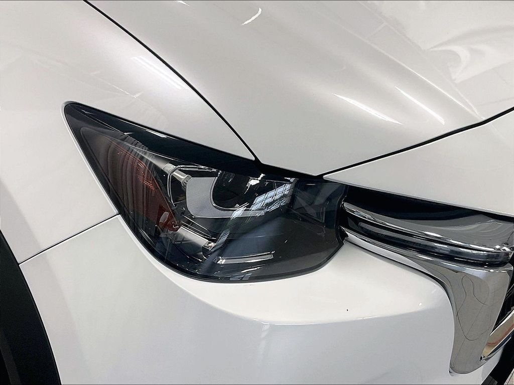 Used 2024 Rhodium White Premium Mazda 3.3 Turbo Preferred Plus image 34