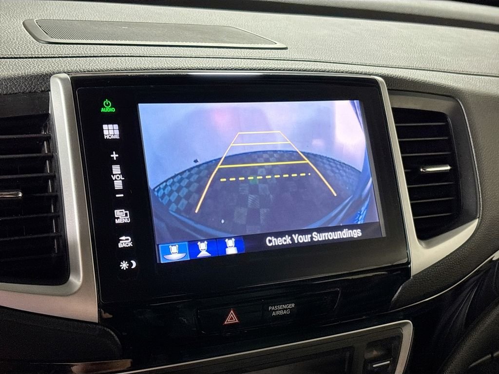Used 2016 Gray Honda Touring image 16