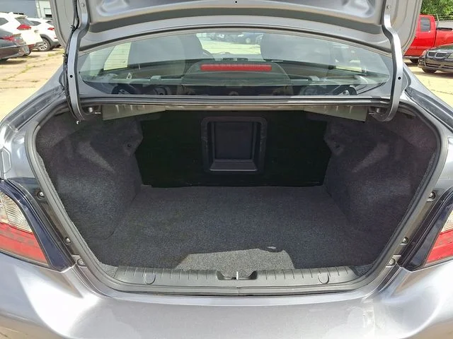 Used 2023 Silver Mitsubishi Black Edition image 30