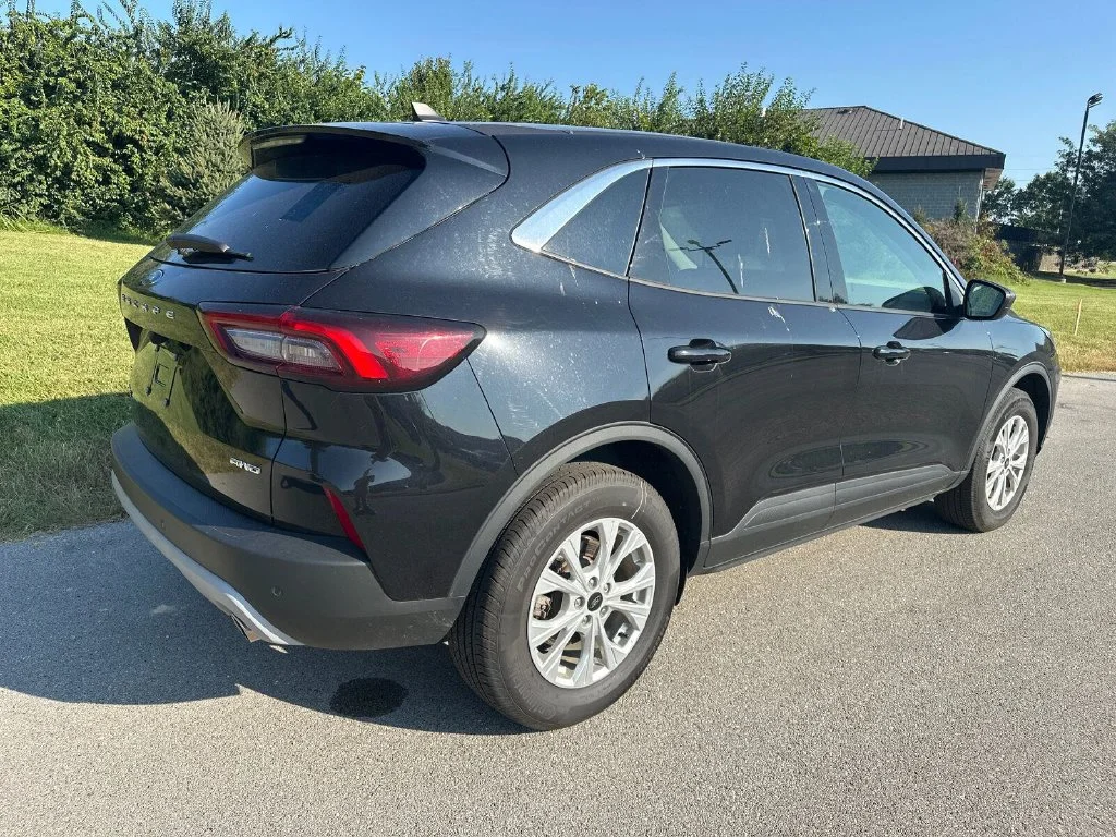 Used 2024 Black Ford Active image 12