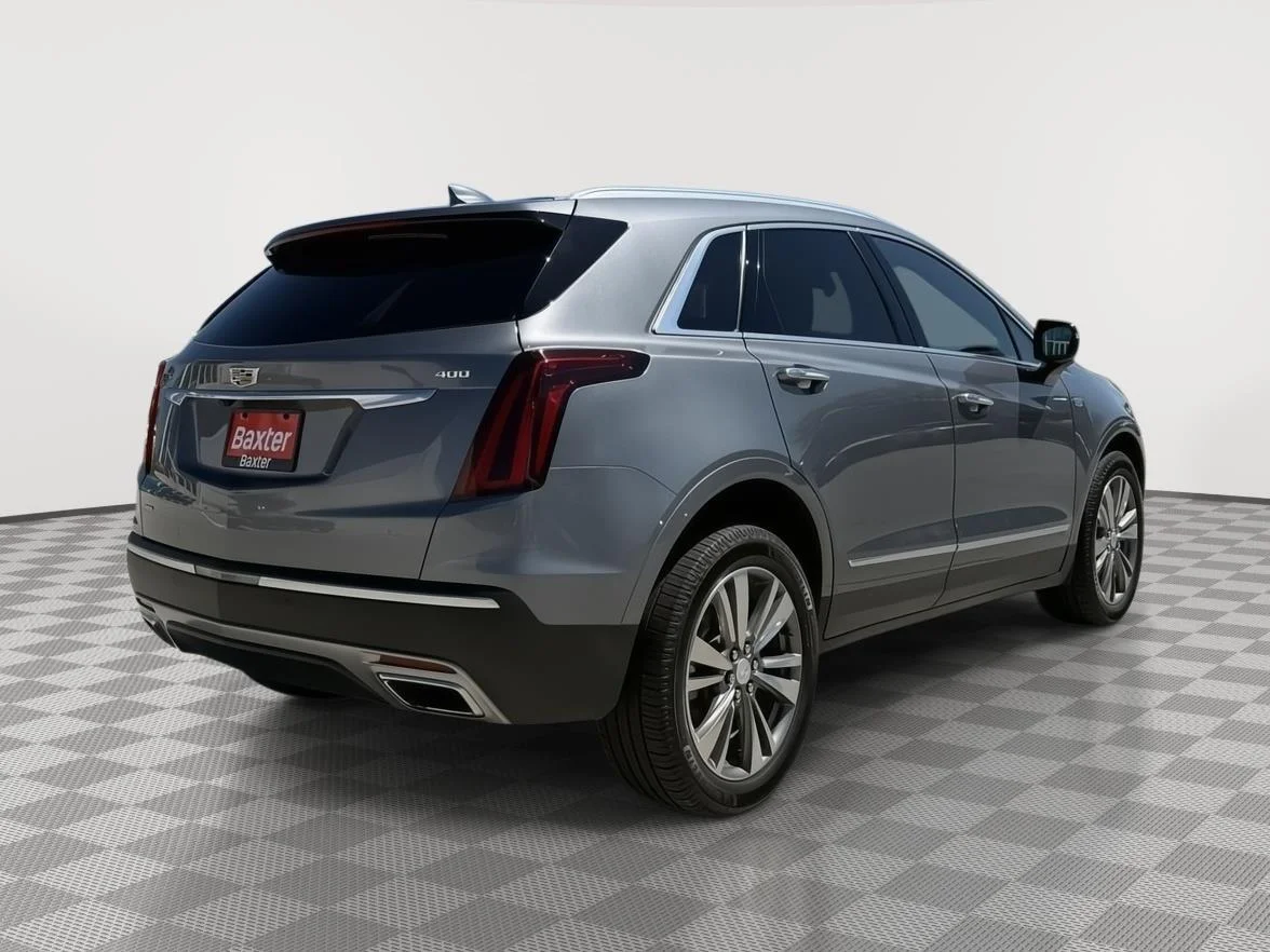 Used 2021  Cadillac AWD Premium Luxury image 12