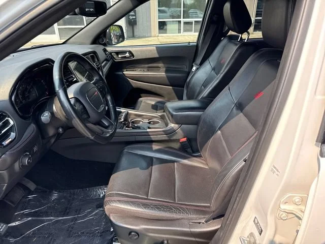 Used 2022 White Knuckle Clearcoat Dodge R/T image 15