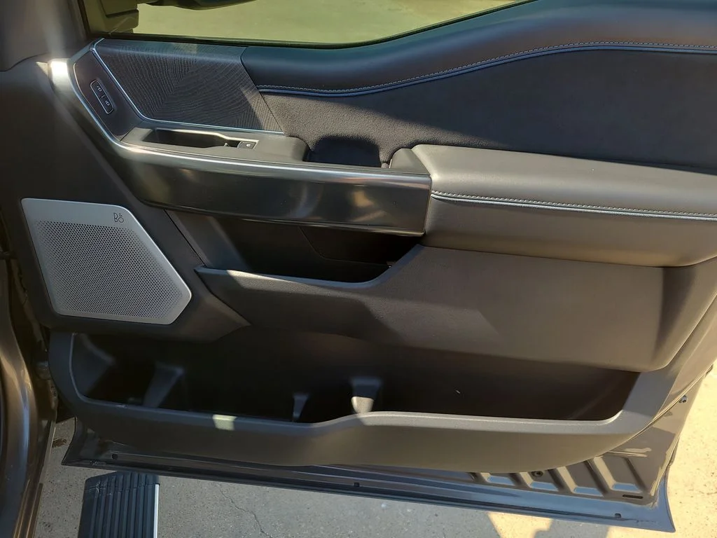 Used 2025 Gray Ford Platinum image 10